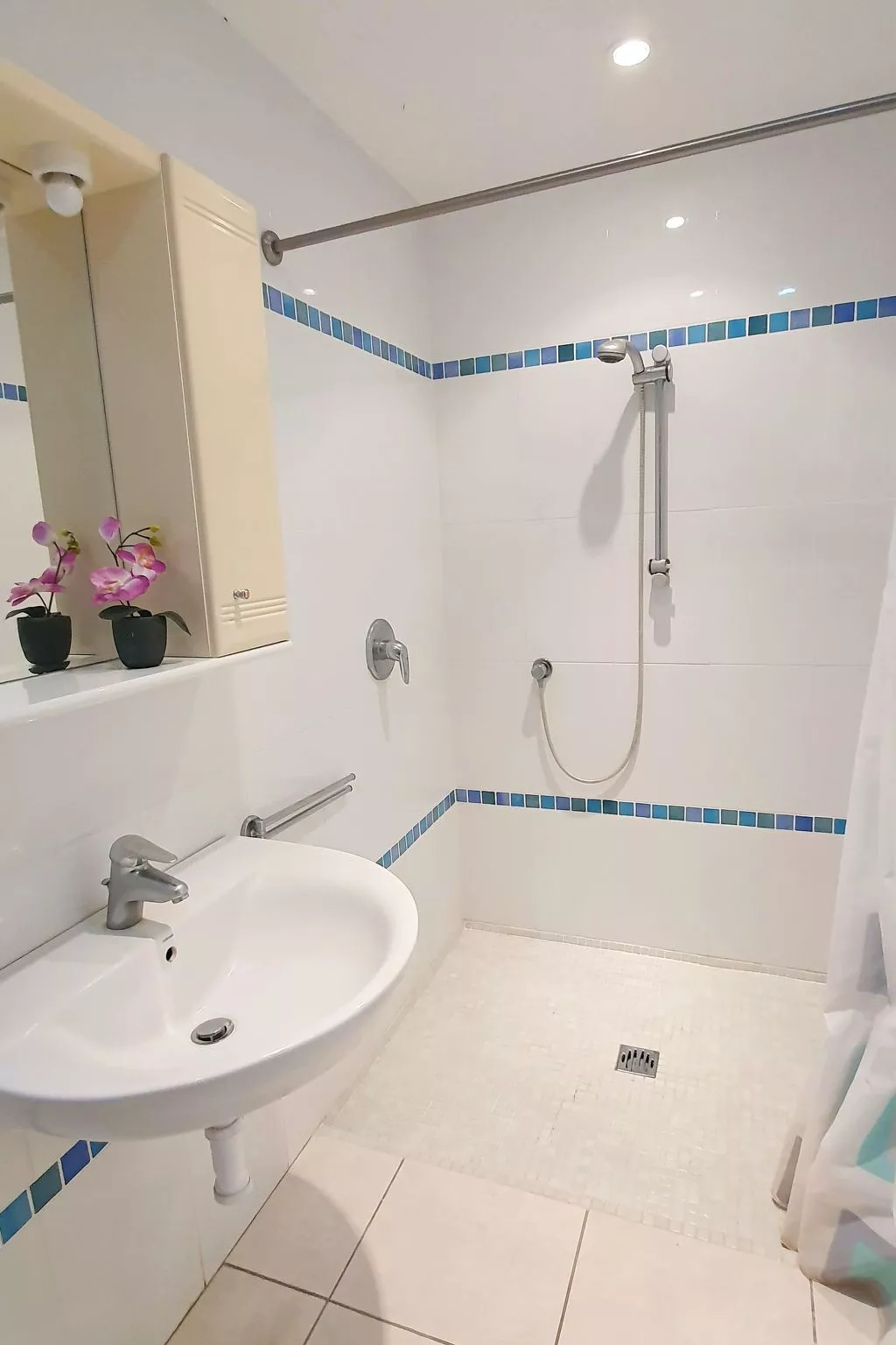 In El Sauzal mit Großem Pool und Meerblick - Image-tags.info