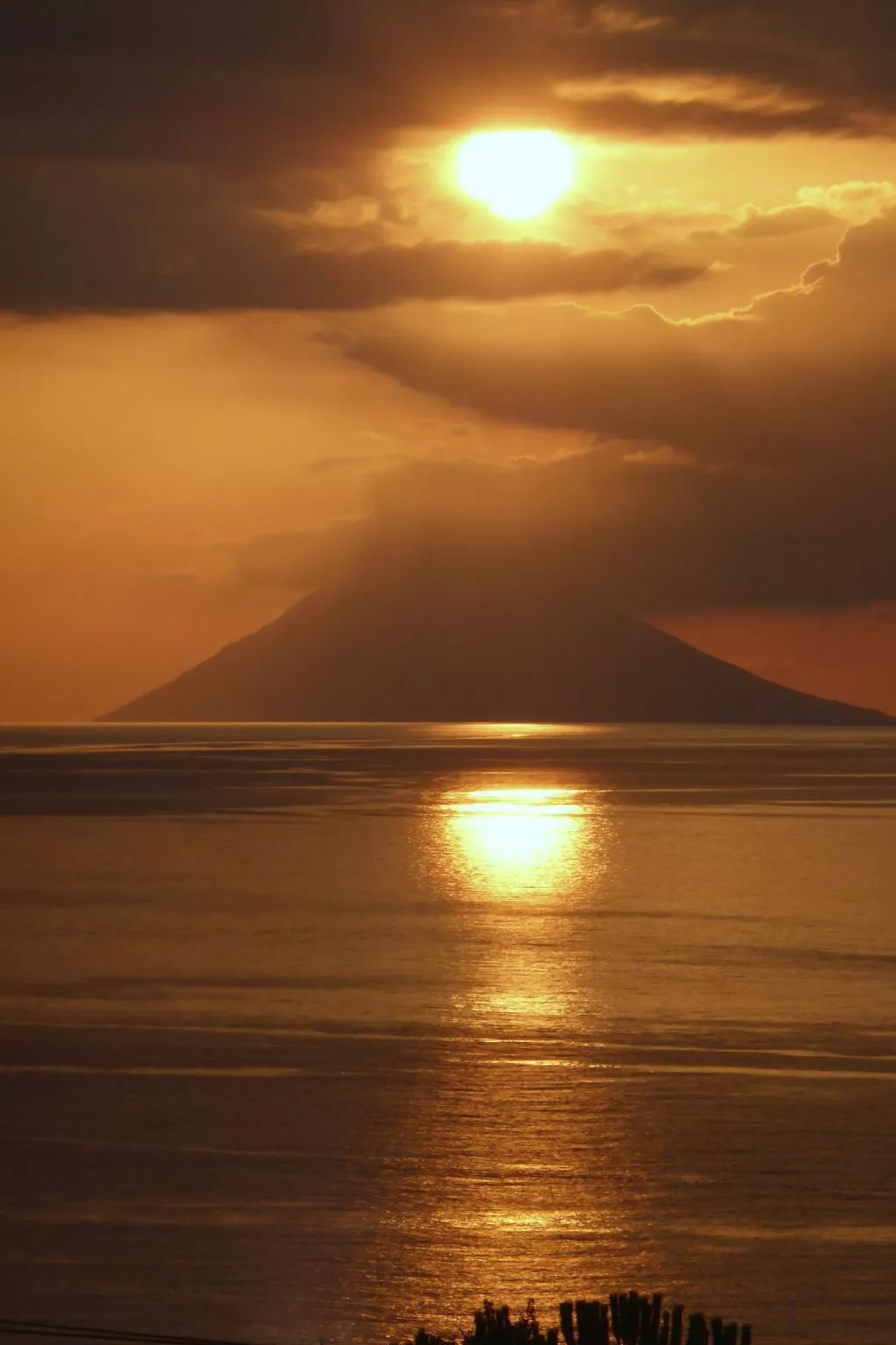 Ferienvilla bei Tropea mit Blick auf das Meer und die liparischen Inseln - Image-tags.info