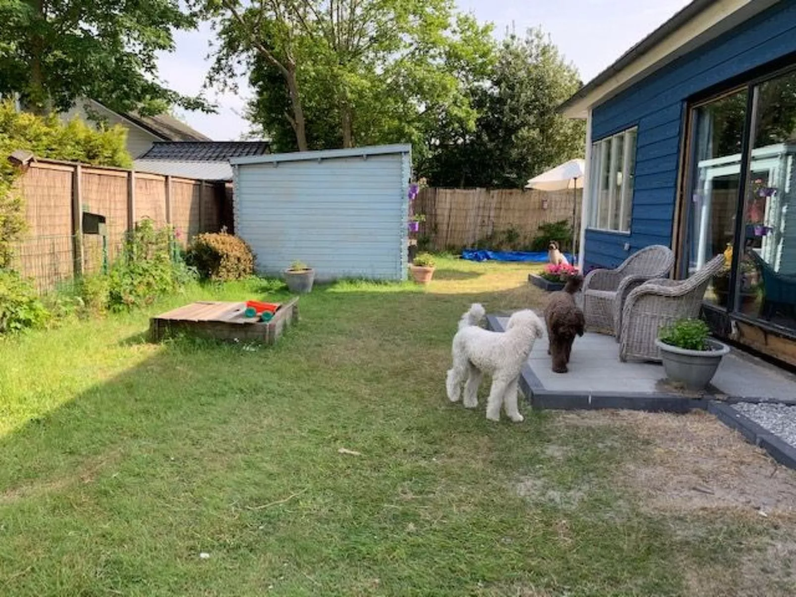 Mit Garten, Grill und Terrasse - Image-tags.info