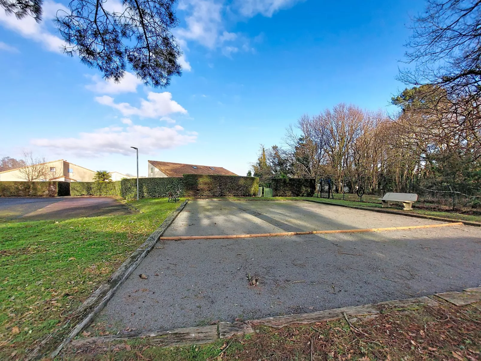 Le Clos des Chênes - Outside