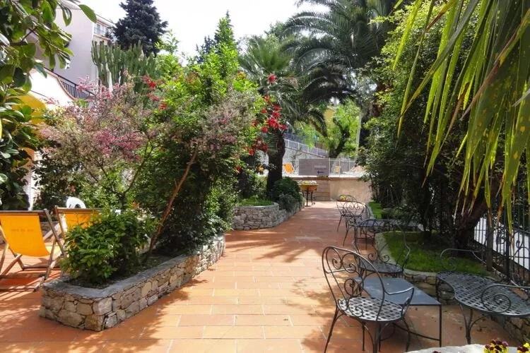 Residence Dei Fiori Pietra Ligure - B5/B5C-Gardens summer