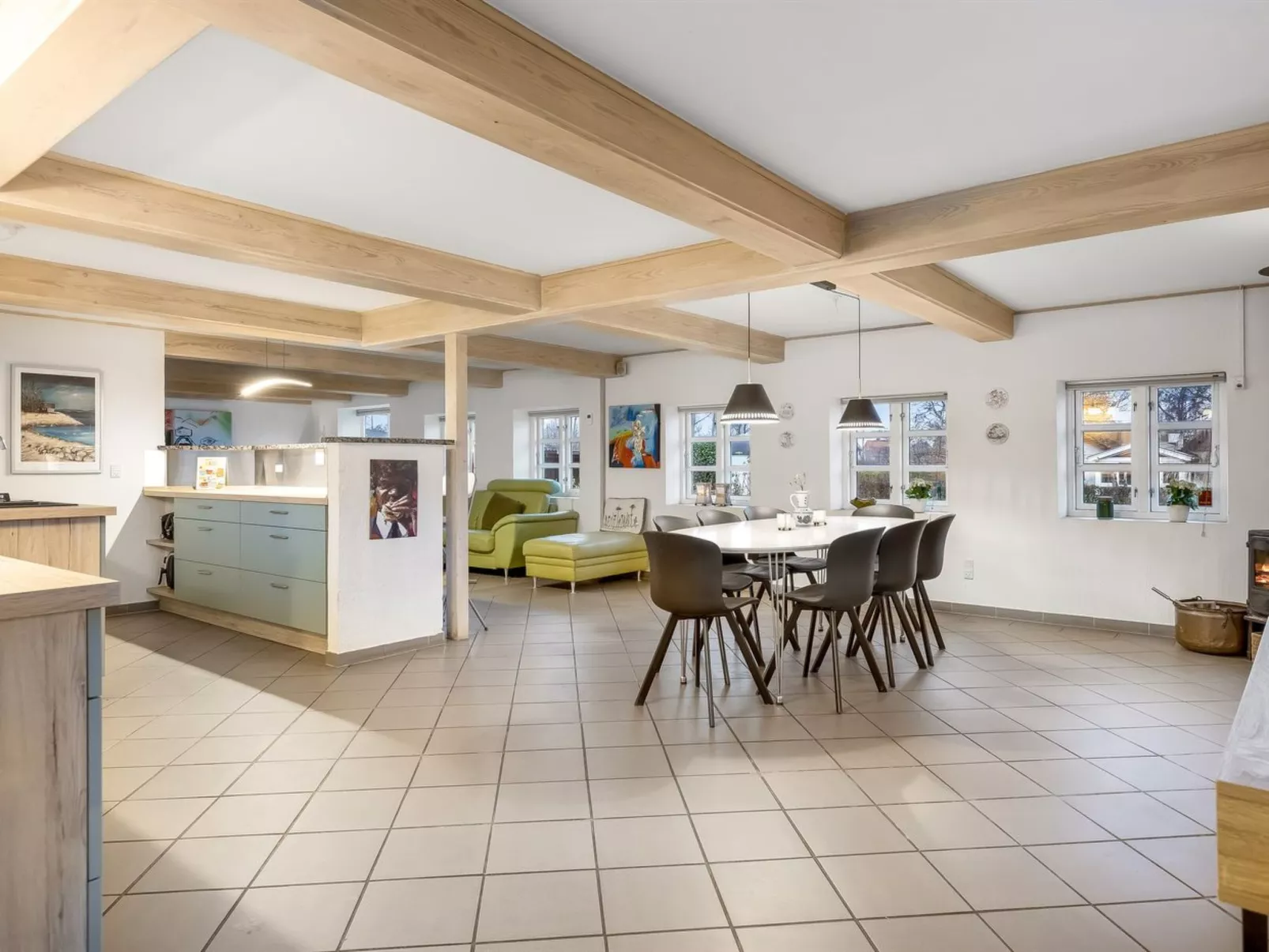 "Yorik" - 1.6km from the sea-Inside