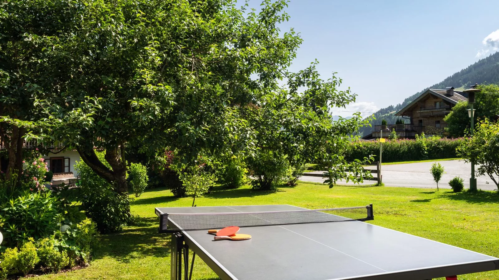 Mühlhof-Gardens in summer