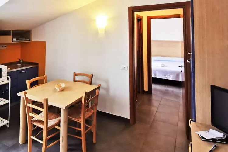 Residence Dei Fiori Pietra Ligure - B5/B5C-Living room
