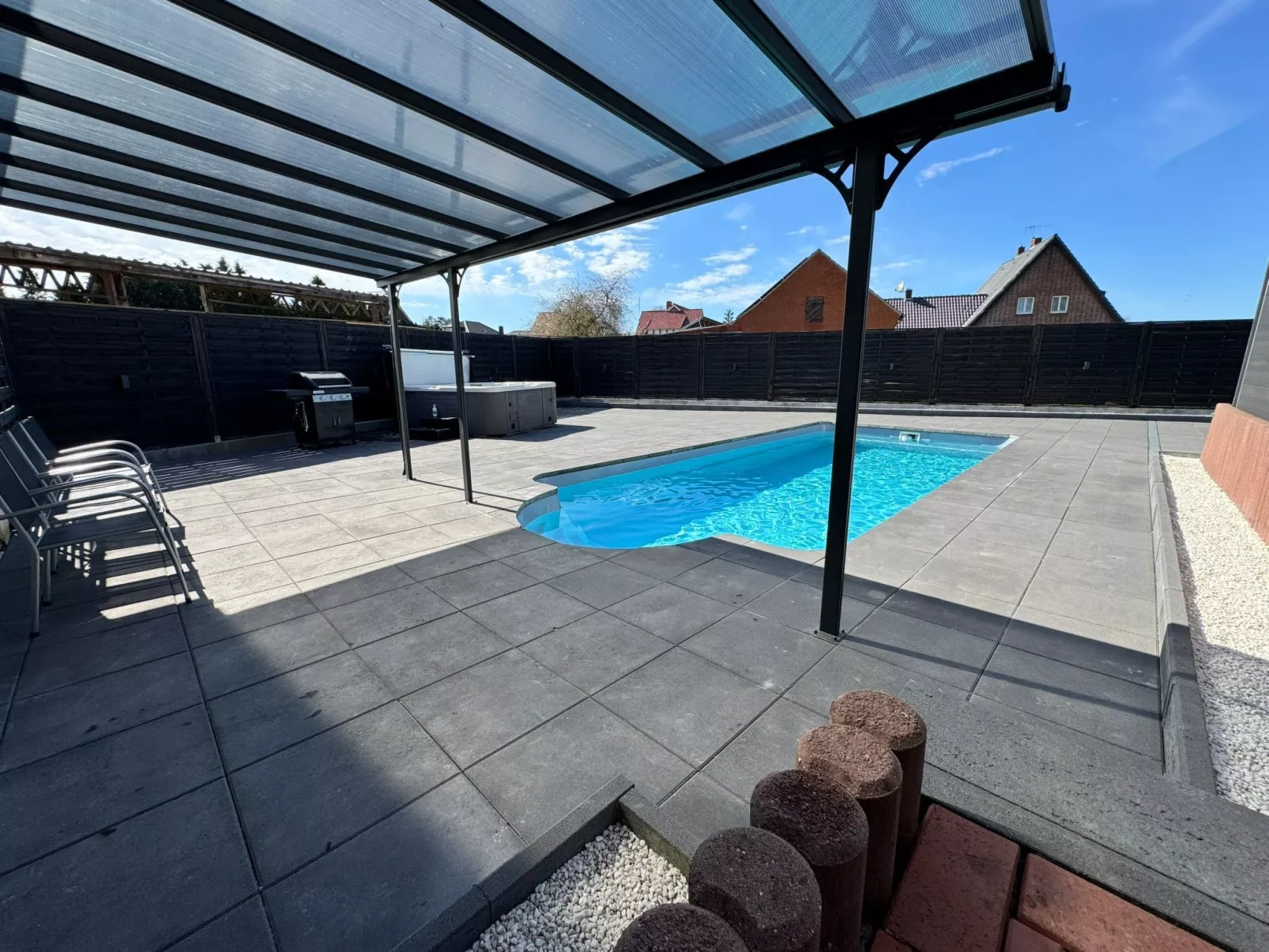 Mit privat Hottub und Klima. - Image-tags.info