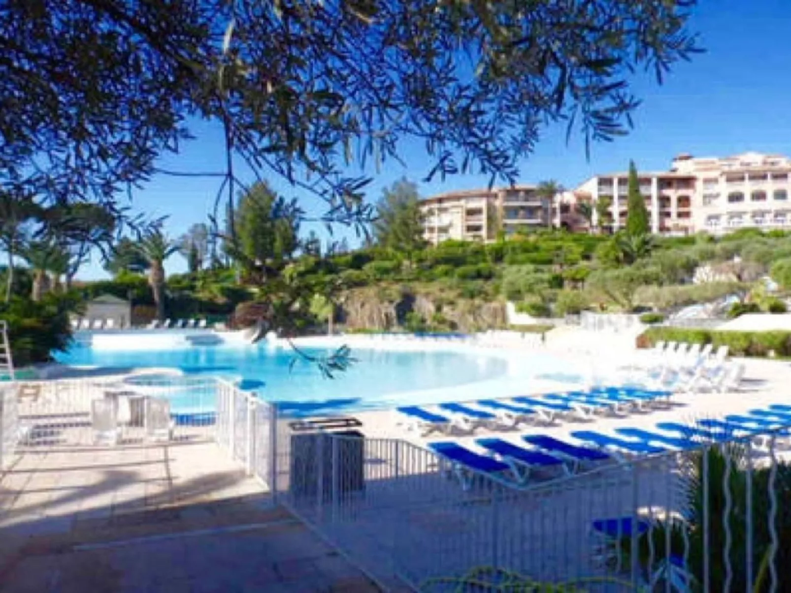 Cap Esterel Prestige - Image-tags.info