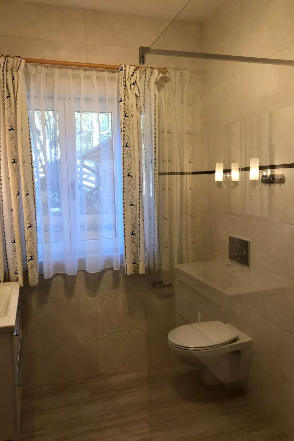 Tolle Wohnung in Bad Aussee mit Garten und Grill und Bergblick - Image-tags.info