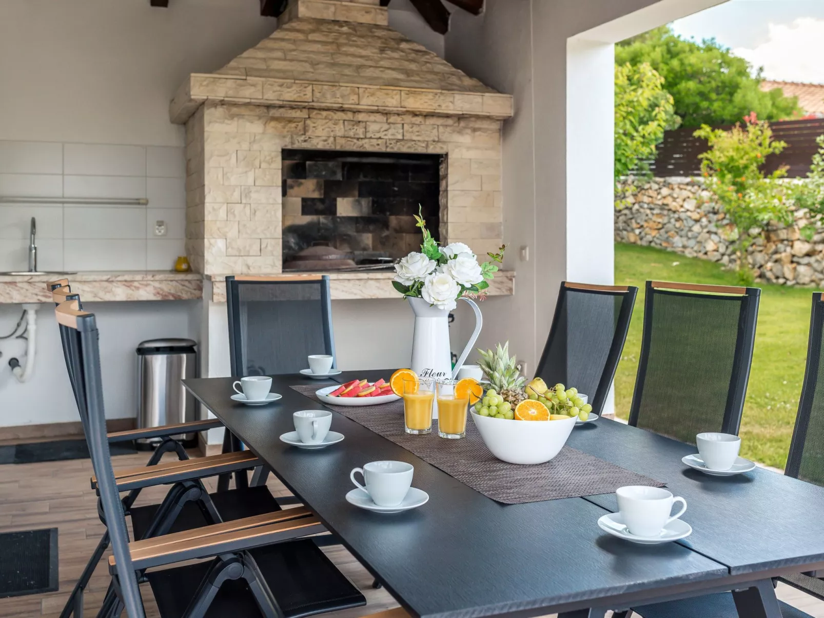 Villa Sunrise - Outside