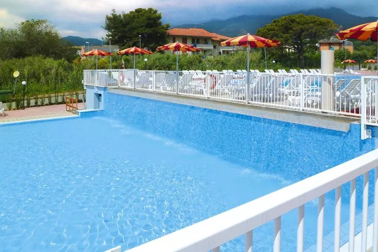 Ferienresort Ai Pozzi Village Spa Resort Loano - TR1 / C7 ca 55 qm-Pool