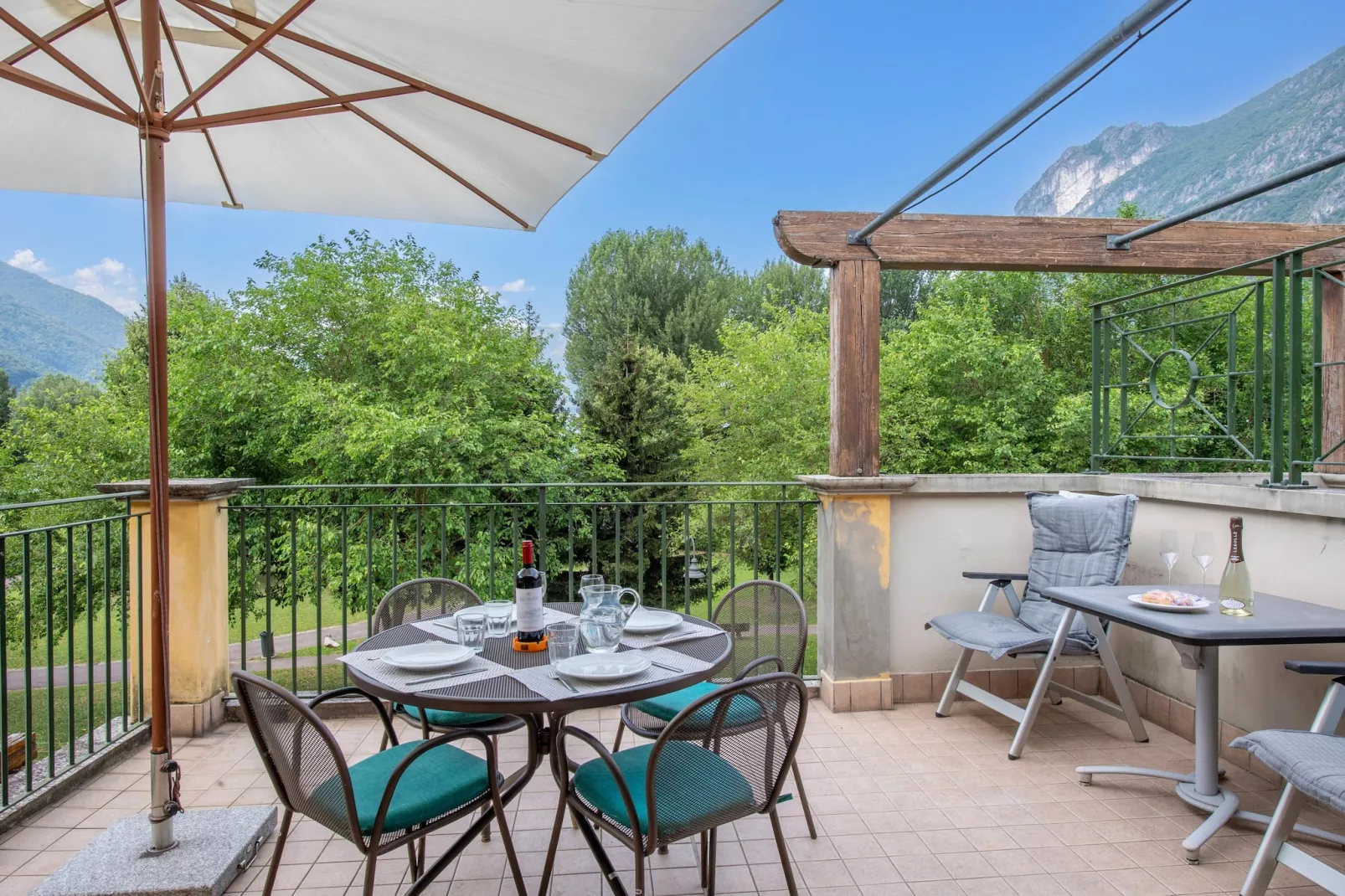 RESIDENCE PORTO LETIZIA - VILLAS-STUDIO 4 PAX VISTA LAGO DELUXE 8214 - VSLD4 - Terrace balcony