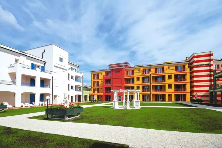Ferienresort Ai Pozzi Village Spa Resort Loano - TR1 / C7 ca 55 qm-Exterior summer
