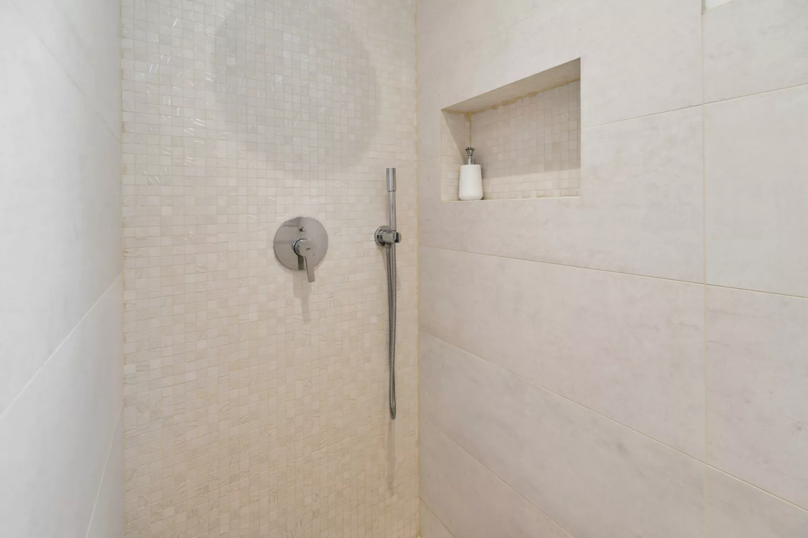 EM-19-TAMARIS - Nicht zugeordnet