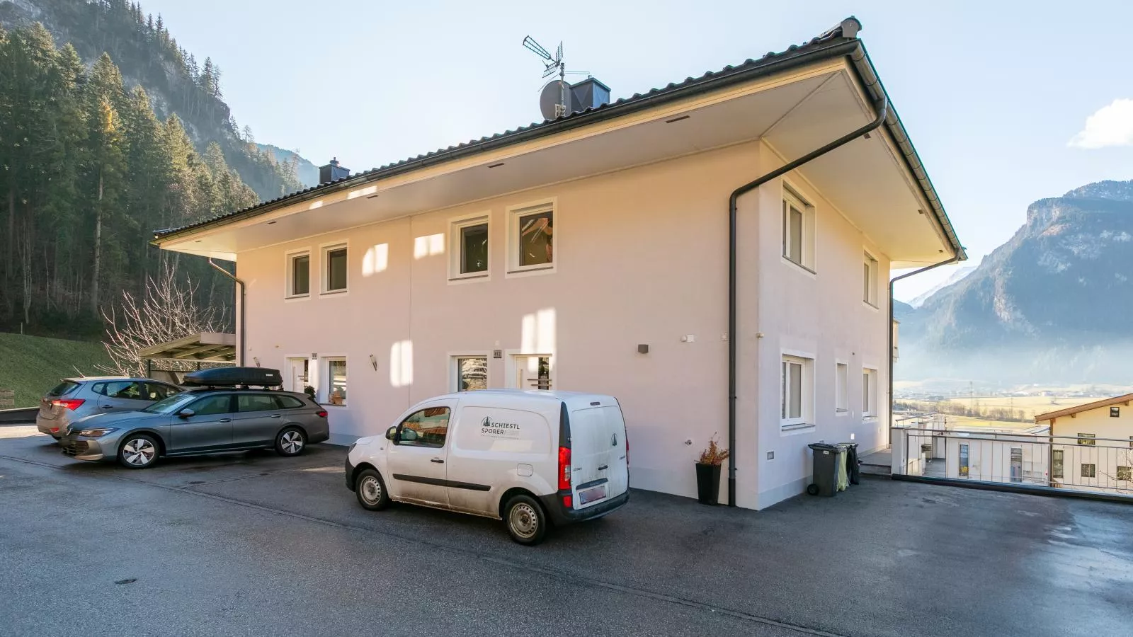 Schiestl - Exterior in winter