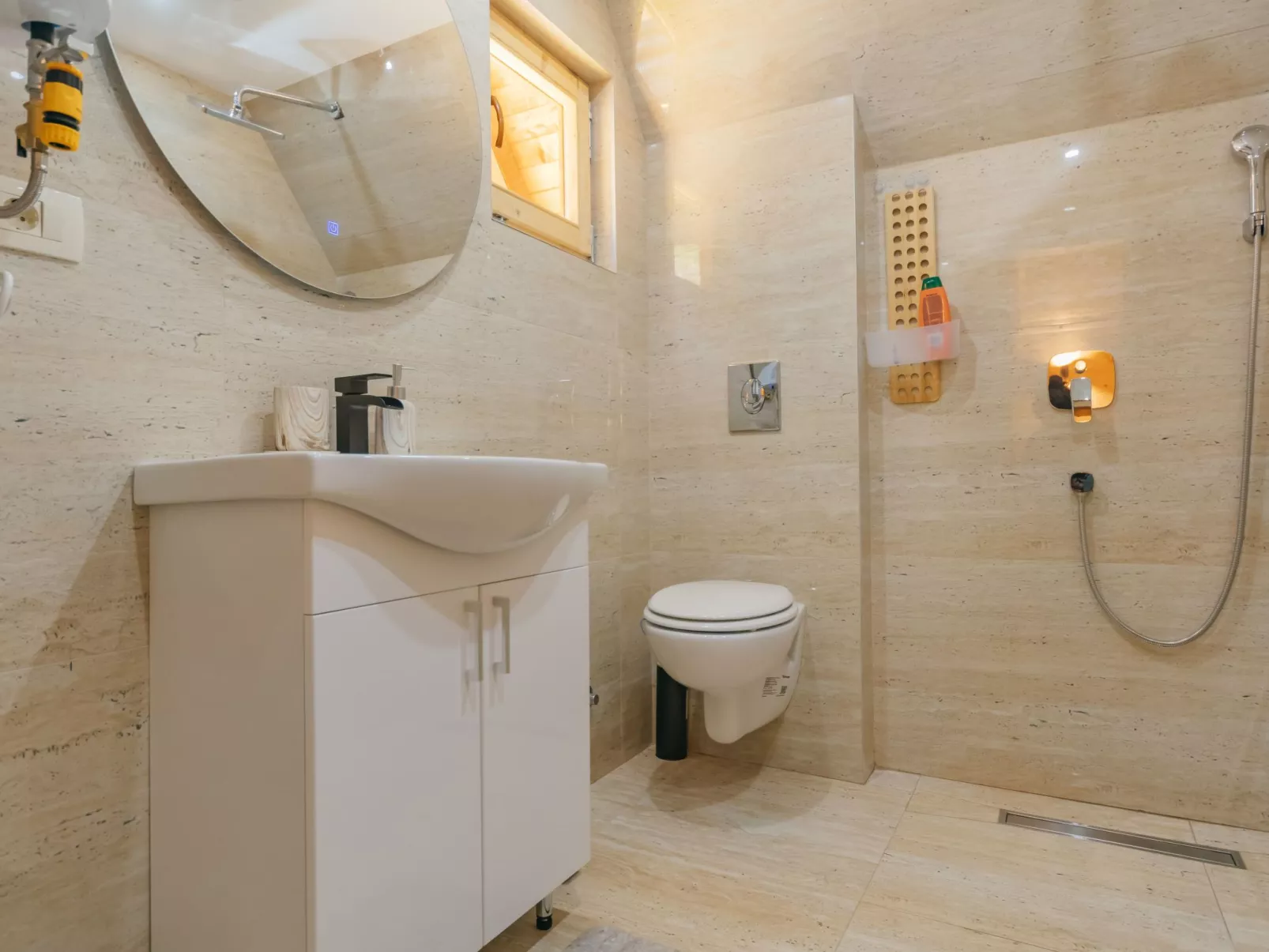 Komovi Luxus Haus Montenegro - Inside