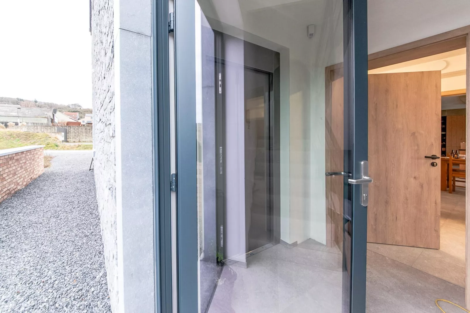 Le vol du milan-Empfangshalle