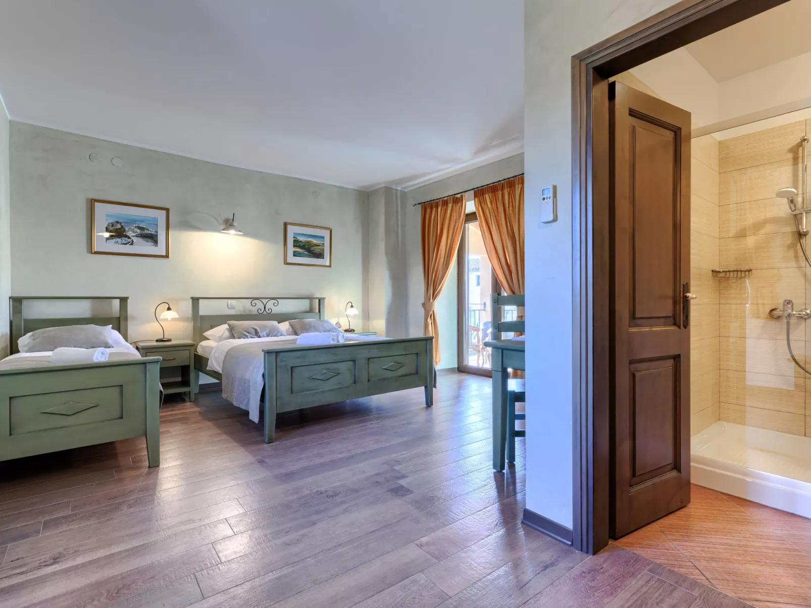 Villa Christina - Inside