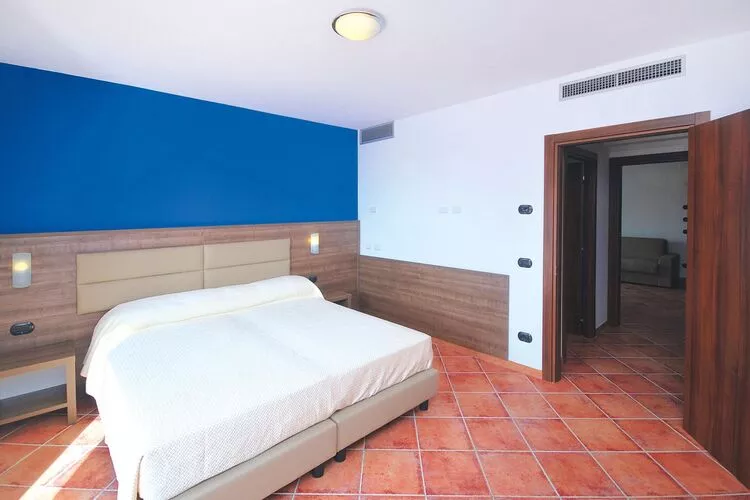 Ferienresort Ai Pozzi Village Resort Loano - M3 / A3 Studio ca 23 qm-Schlafzimmer