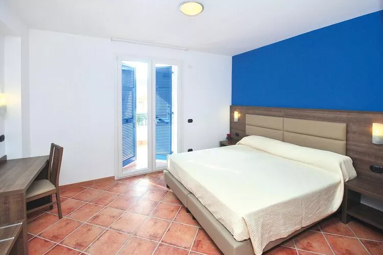 Ferienresort Ai Pozzi Village Resort Loano - M3 / A3 Studio ca 23 qm-Schlafzimmer