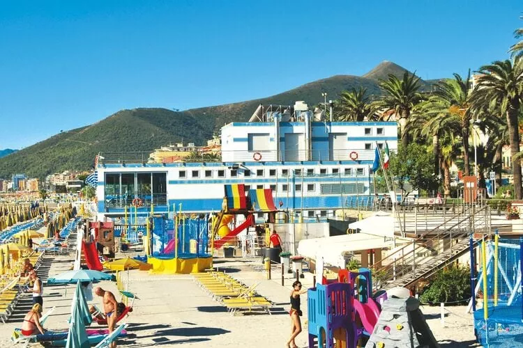 Ferienresort Ai Pozzi Village Resort Loano - M3 / A3 Studio ca 23 qm-Außenbereich