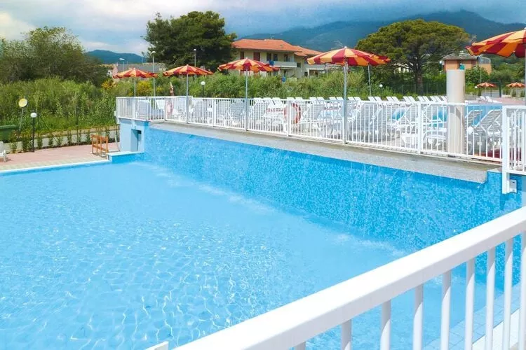 Ferienresort Ai Pozzi Village Resort Loano - M3 / A3 Studio ca 23 qm-Schwimmbad