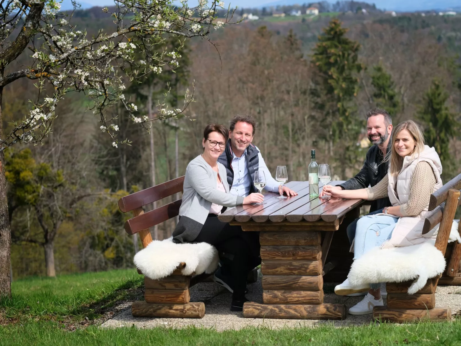 Appartement Apollo in der Wohlfühloase am Trausdorfberg mit Sauna Whirlpoolnutz-Image-tags.info