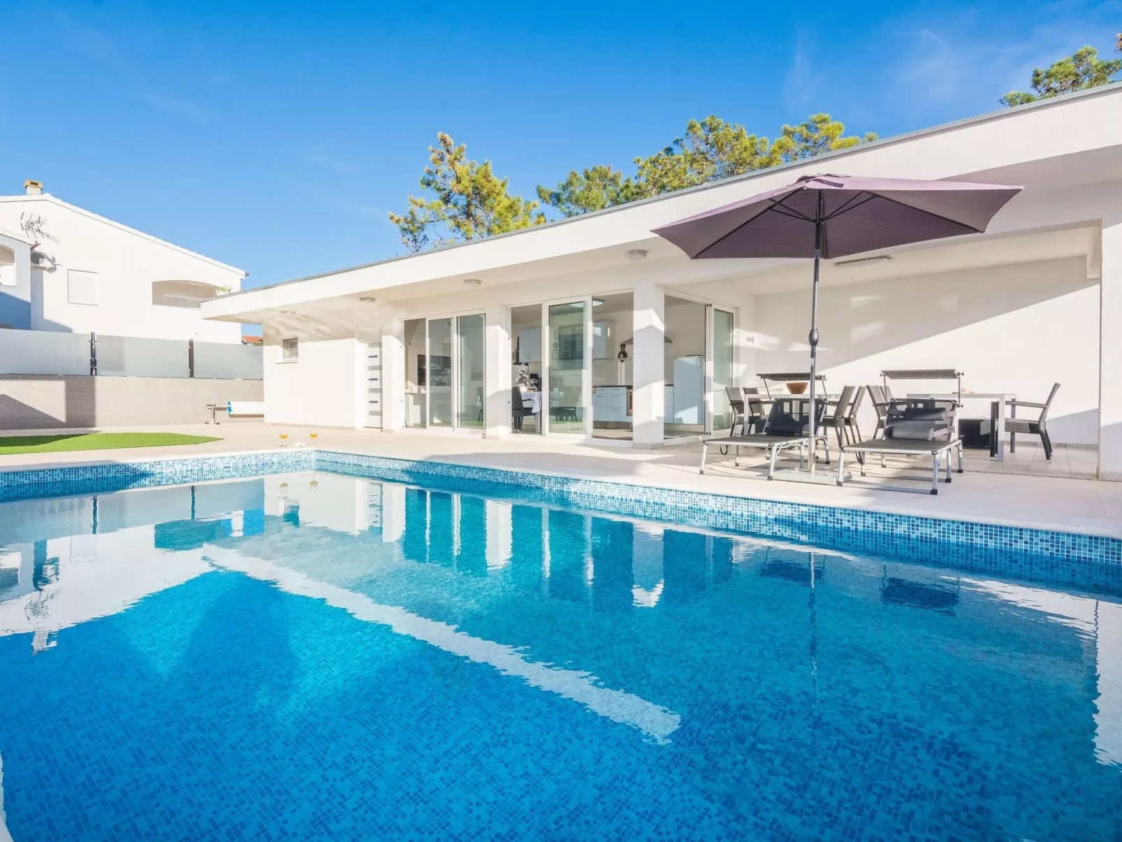 Apartment Olujic 1 - Image-tags.info