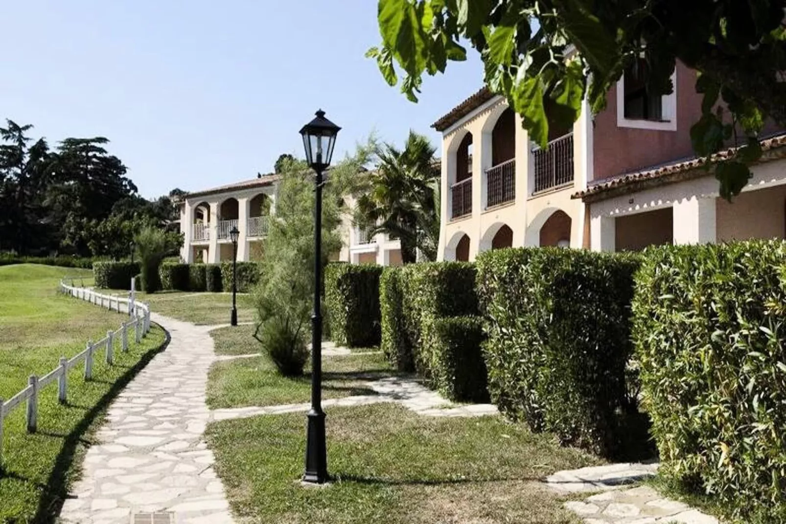 Résidence Les Parcs de Grimaud - maeva Home - Aussicht Sommer
