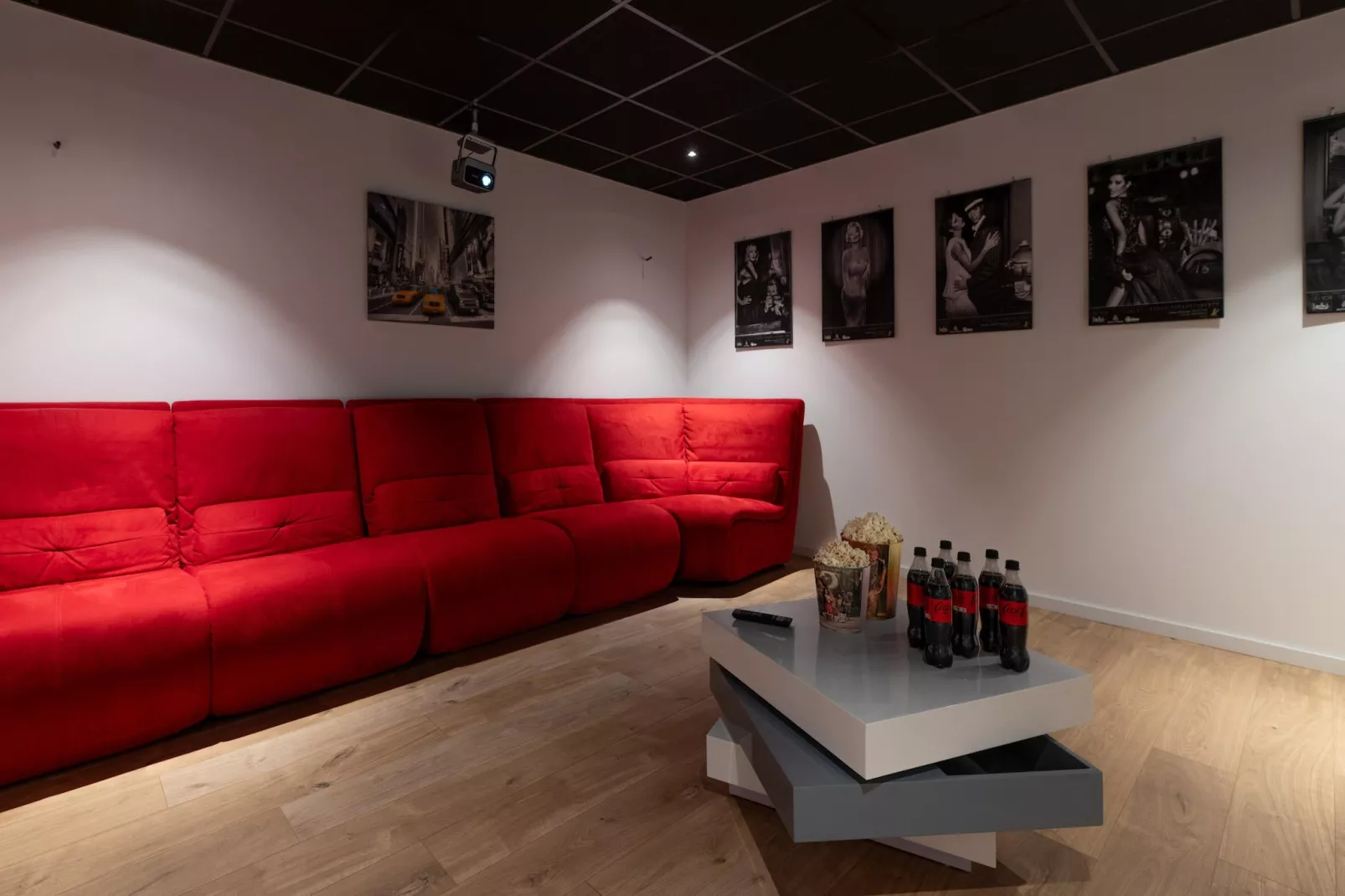 Villa Calade-Recreation room