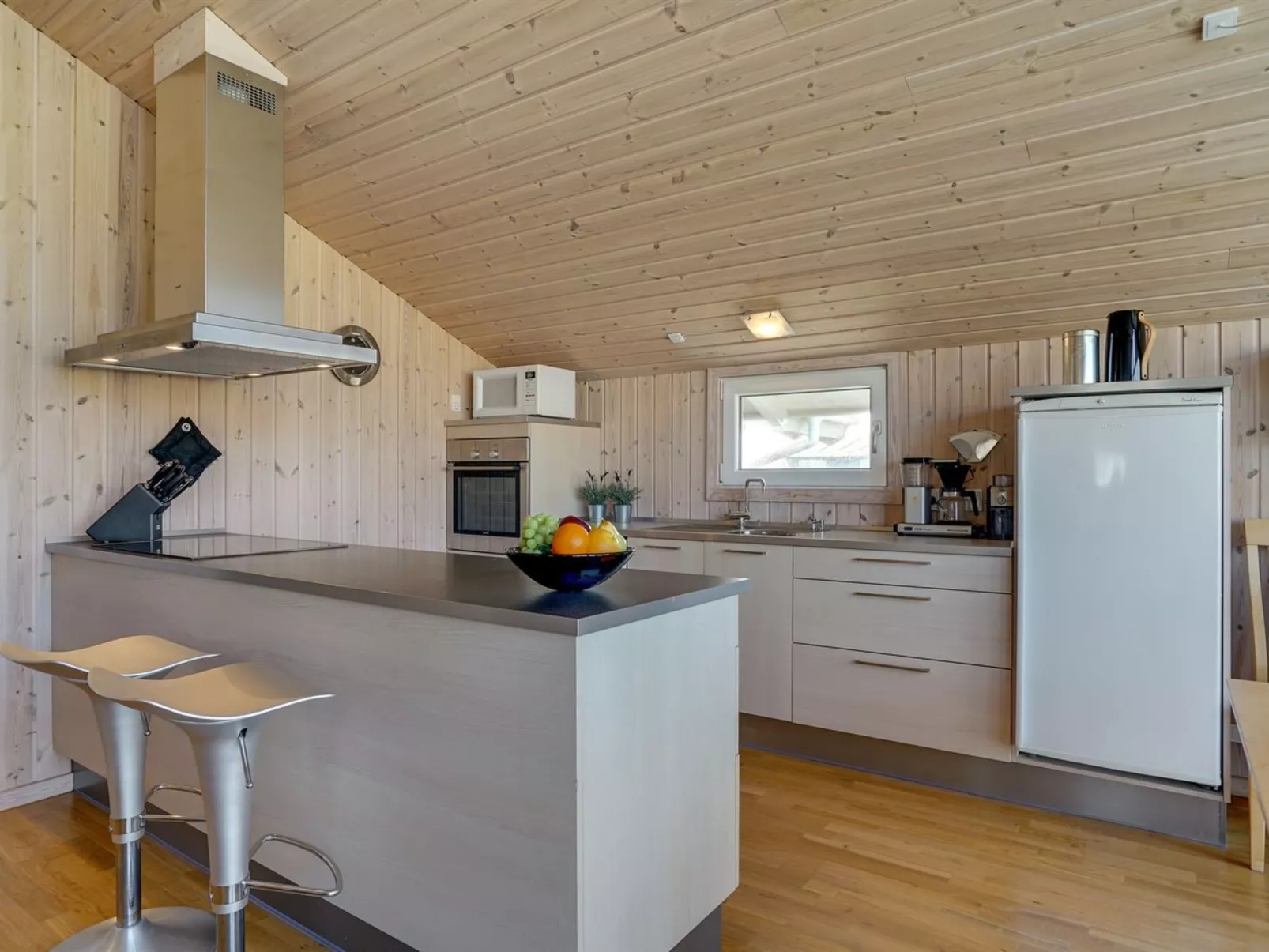 "Emelia" - 50m from the sea-Drinnen