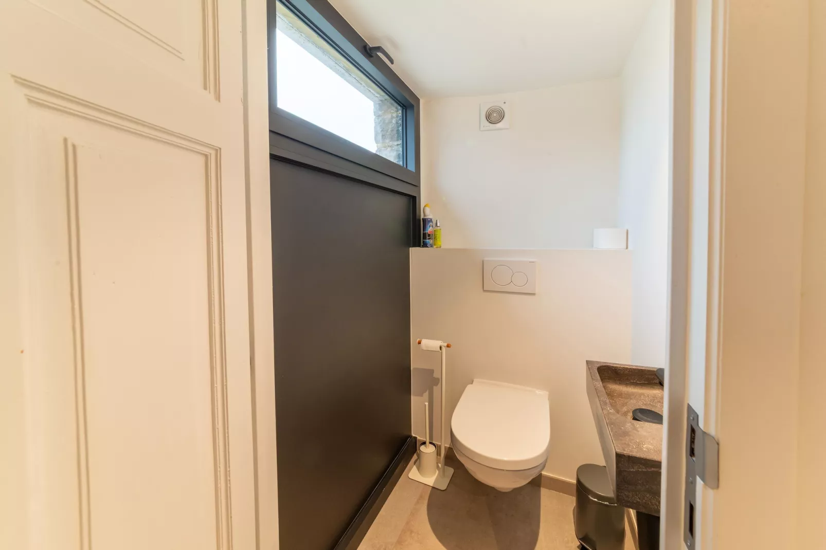 Maison Rose - Bathroom