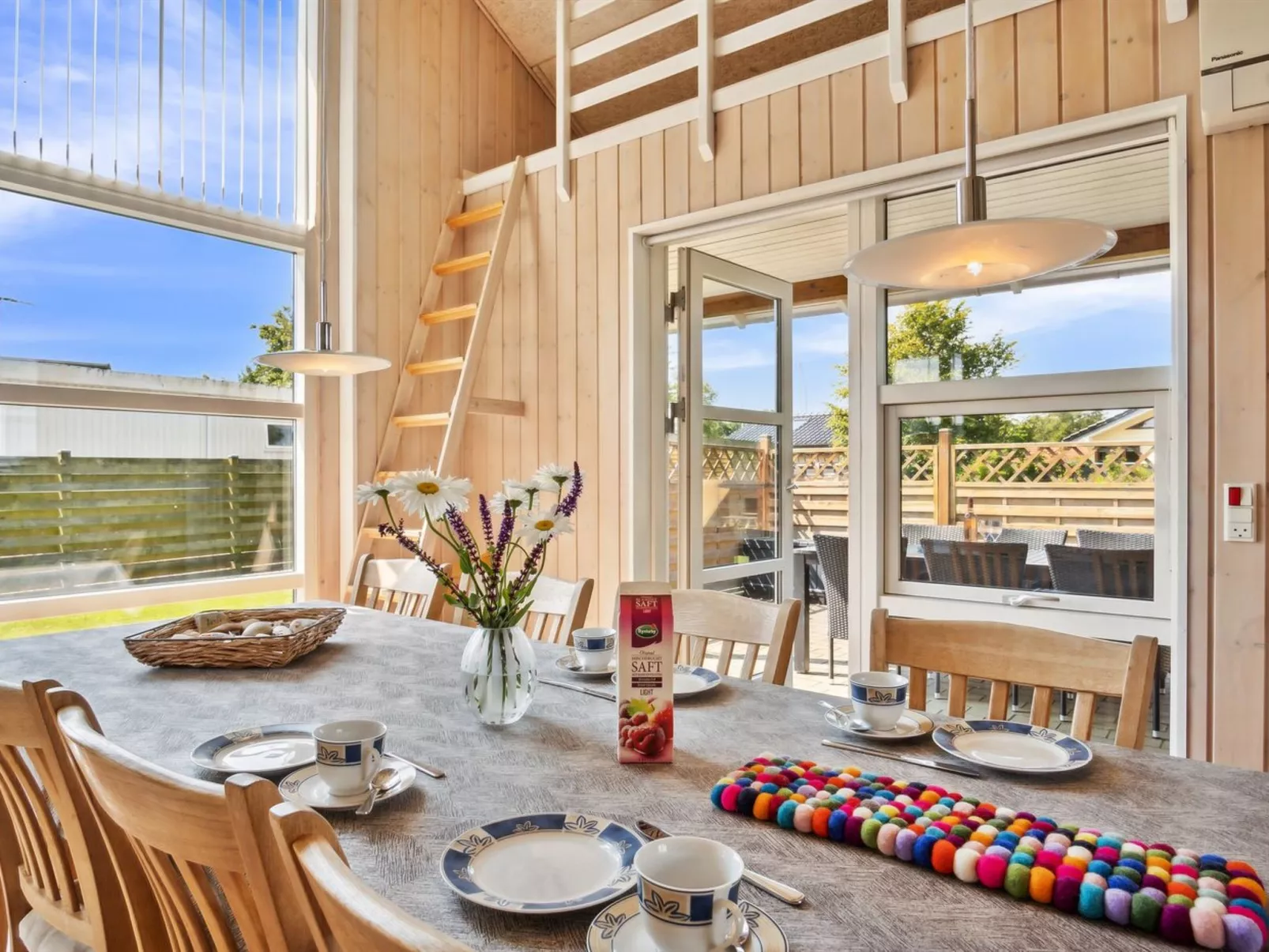 "Neno" - 100m from the sea-Drinnen