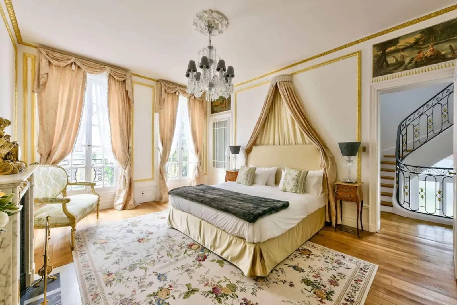 Noble demeure de luxe en plein coeur de Paris-Schlafzimmer