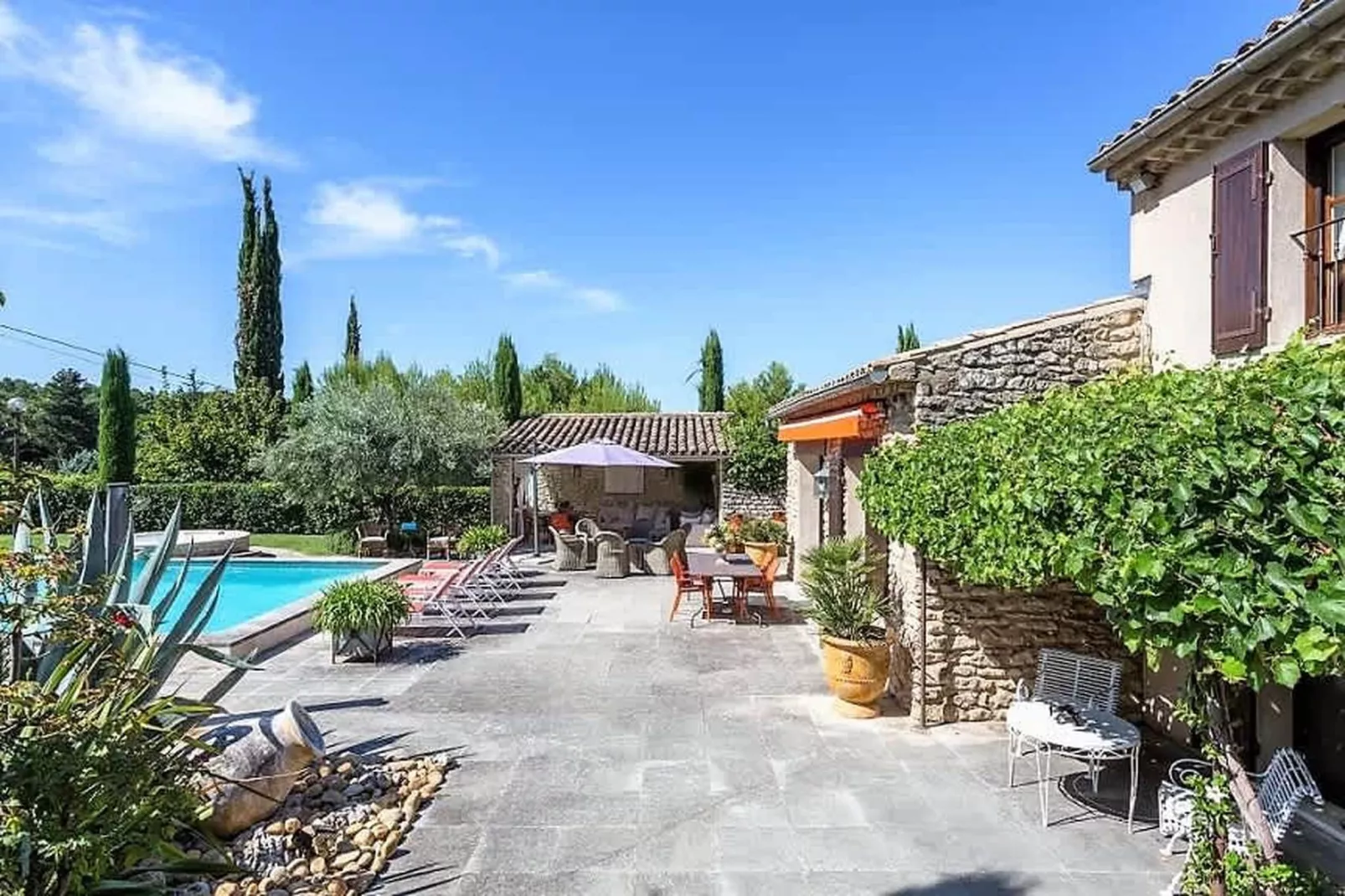 La Maison de Robion-Terrasse / balcon