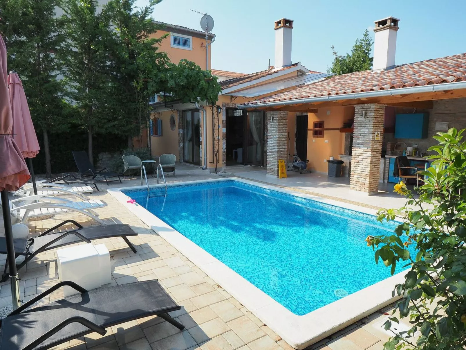 Art House Rovinj-Holiday - Image-tags.info