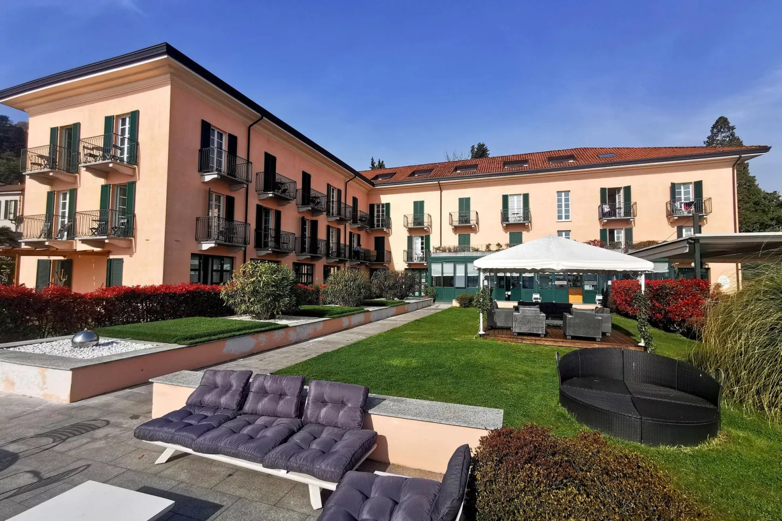Residence Antico Verbano Meina-Trilo 4-Außenbereich Sommer