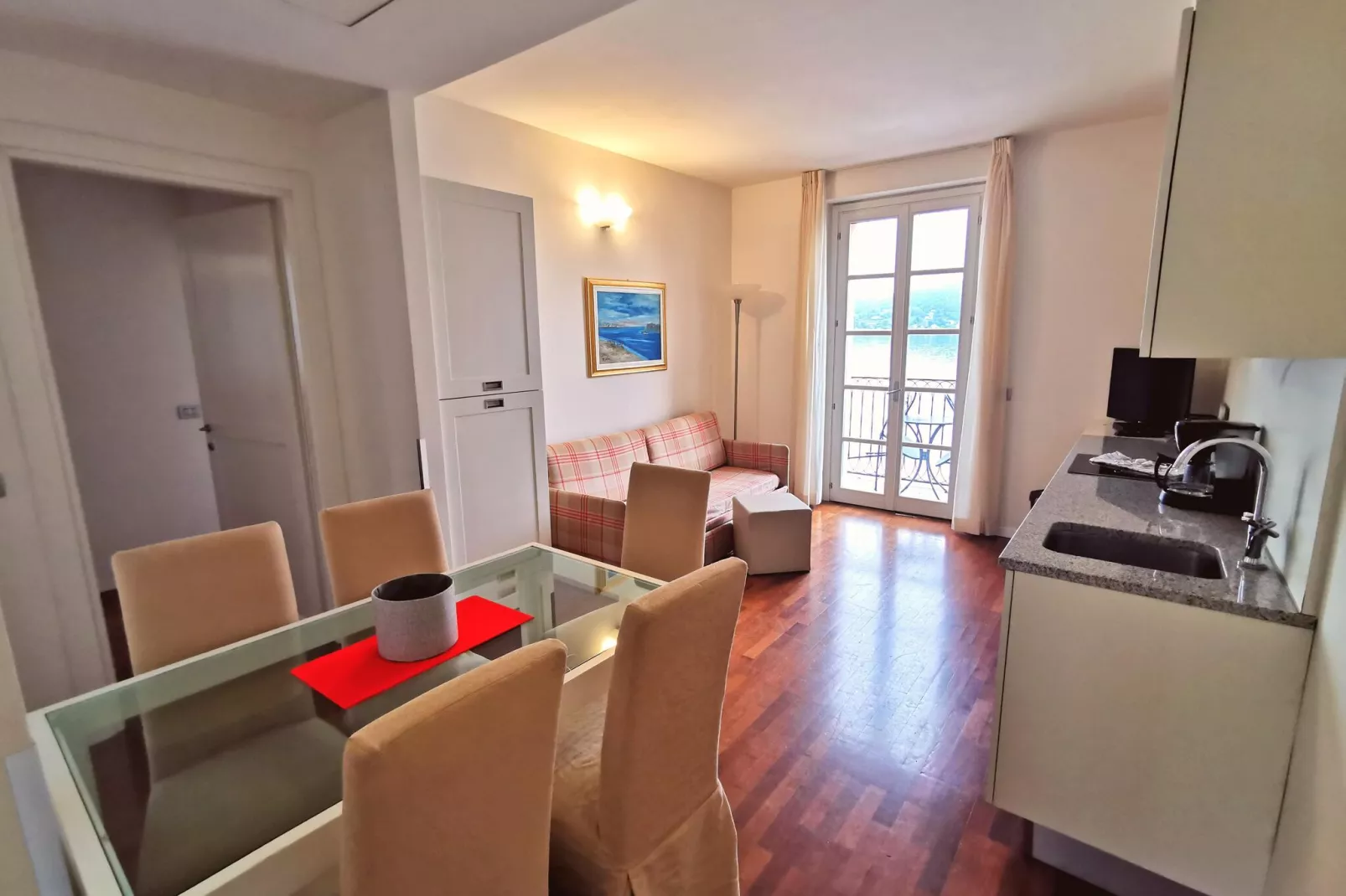 Residence Antico Verbano Meina-Trilo 4-Wohnzimmer