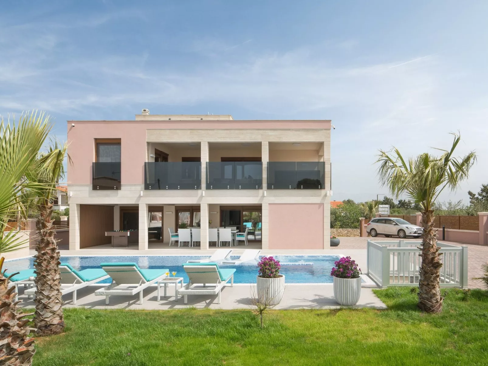 Villa Malibu Eclipse - Image-tags.info