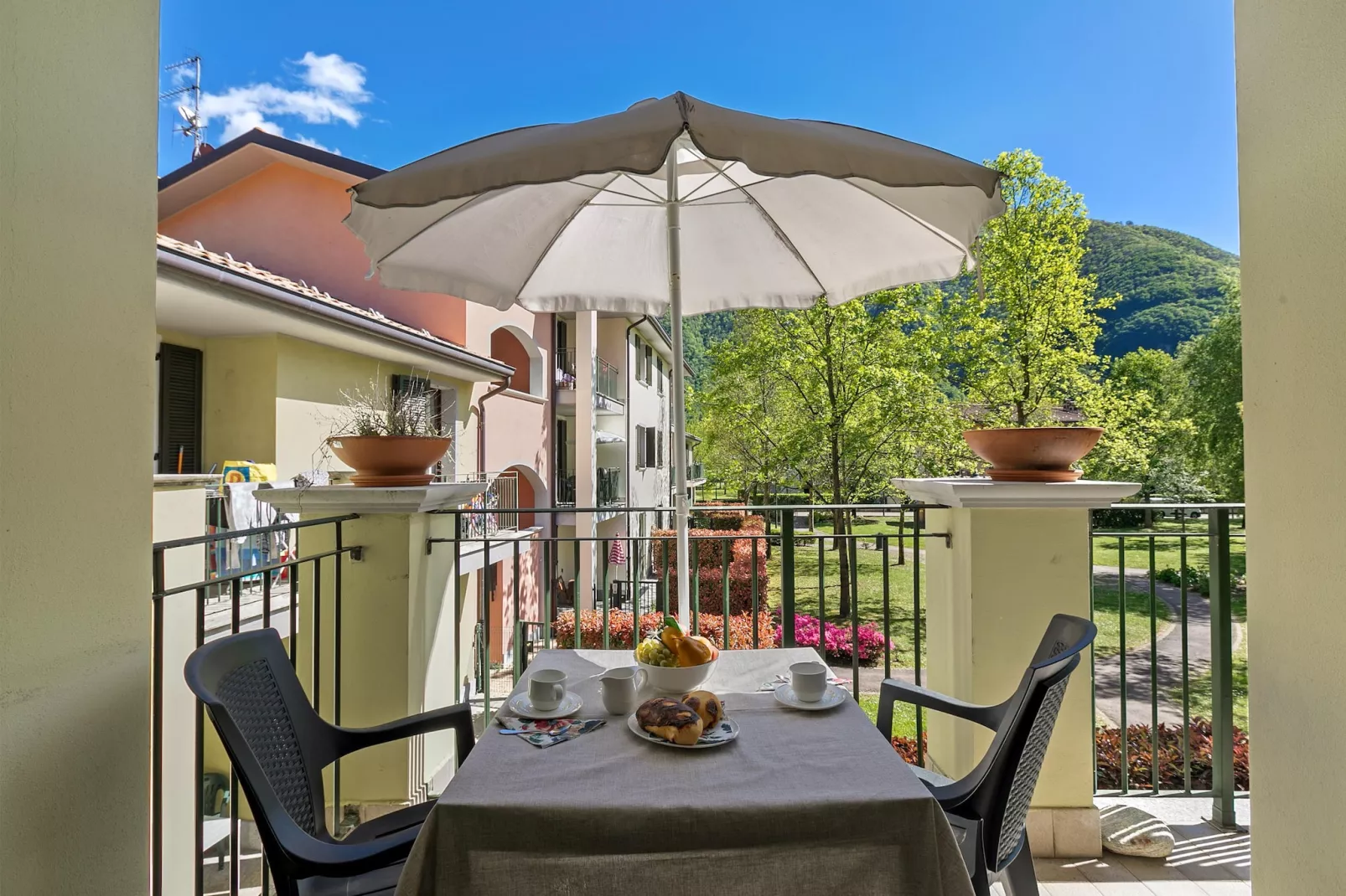 RESIDENCE PORTO LETIZIA - VILLAGE-TRILOCALE 6 PAX DELUXE 8229 - VGB6D - Terrace balcony