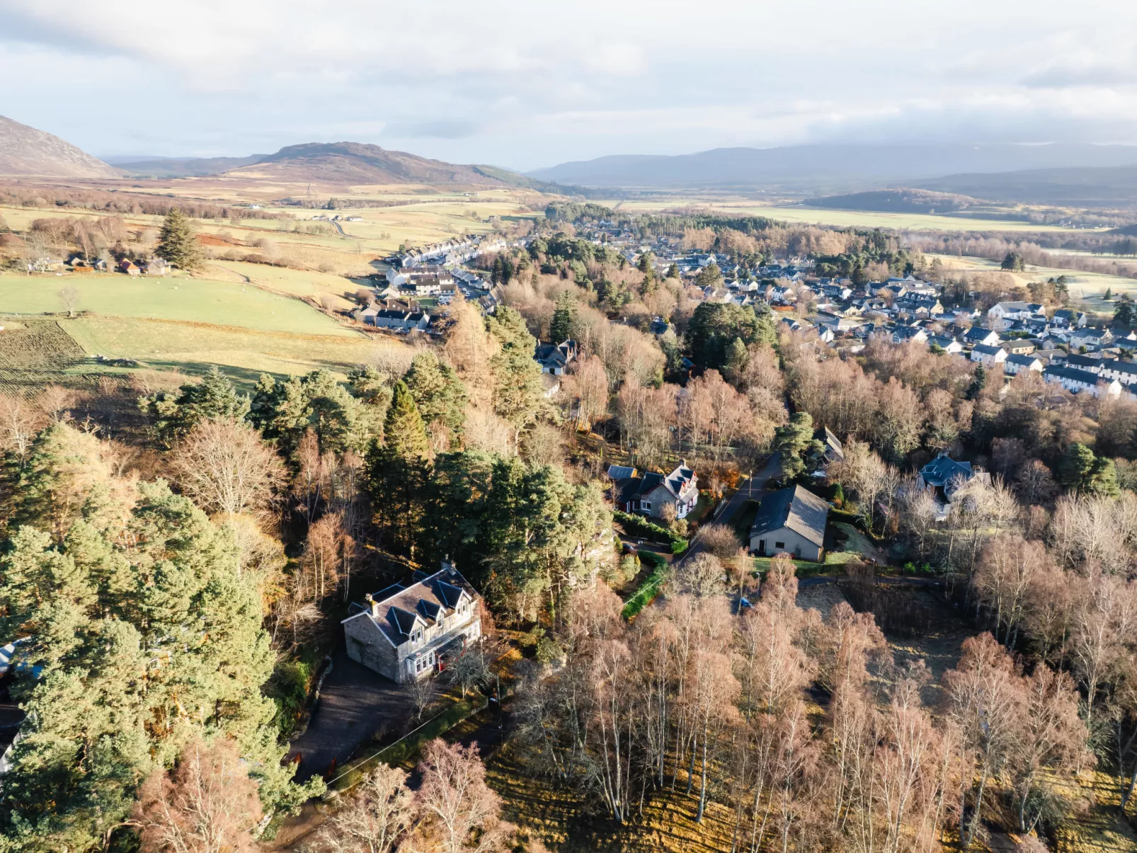 Netherwood - Draußen