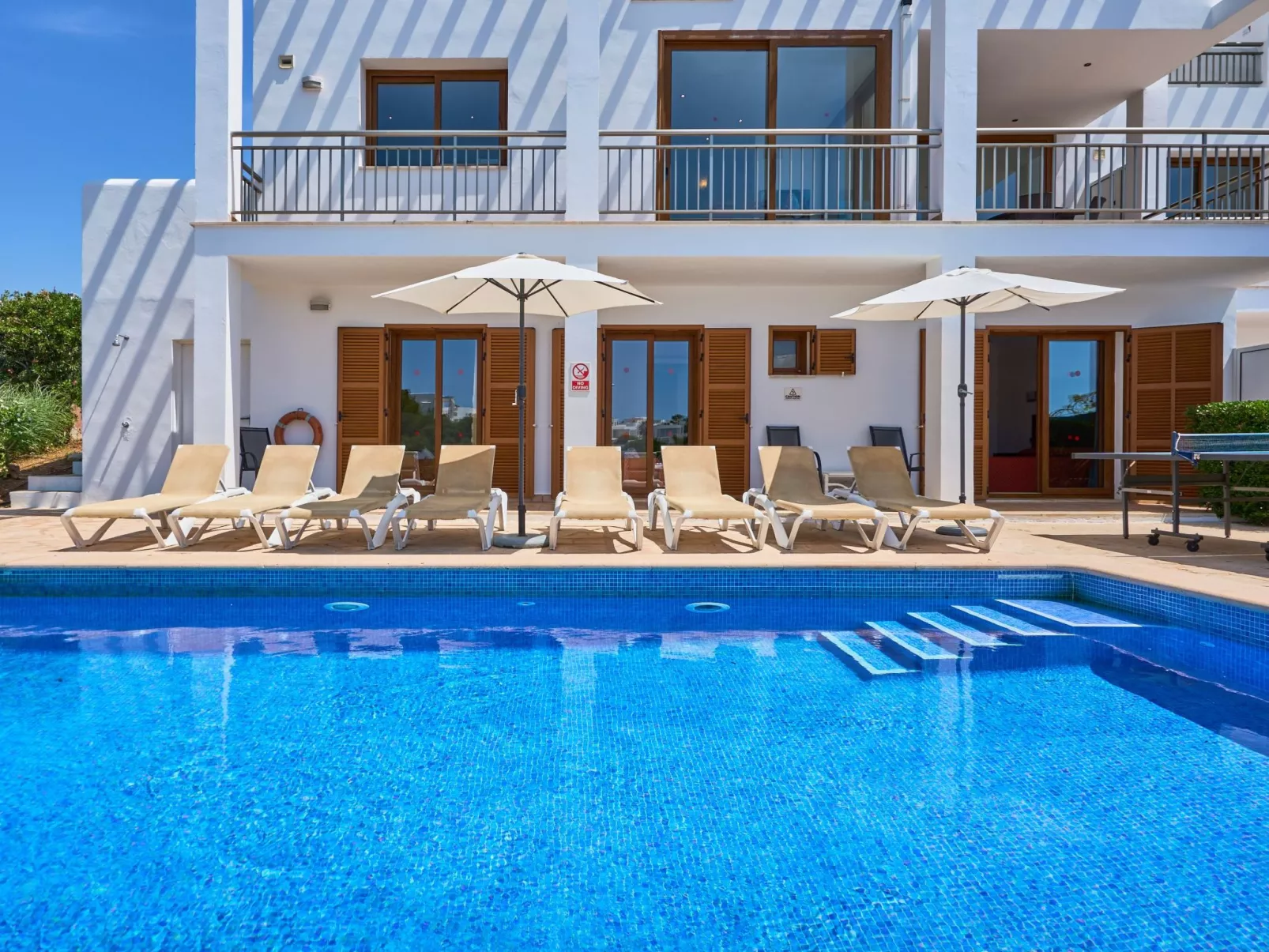 Cala Dia - Outside