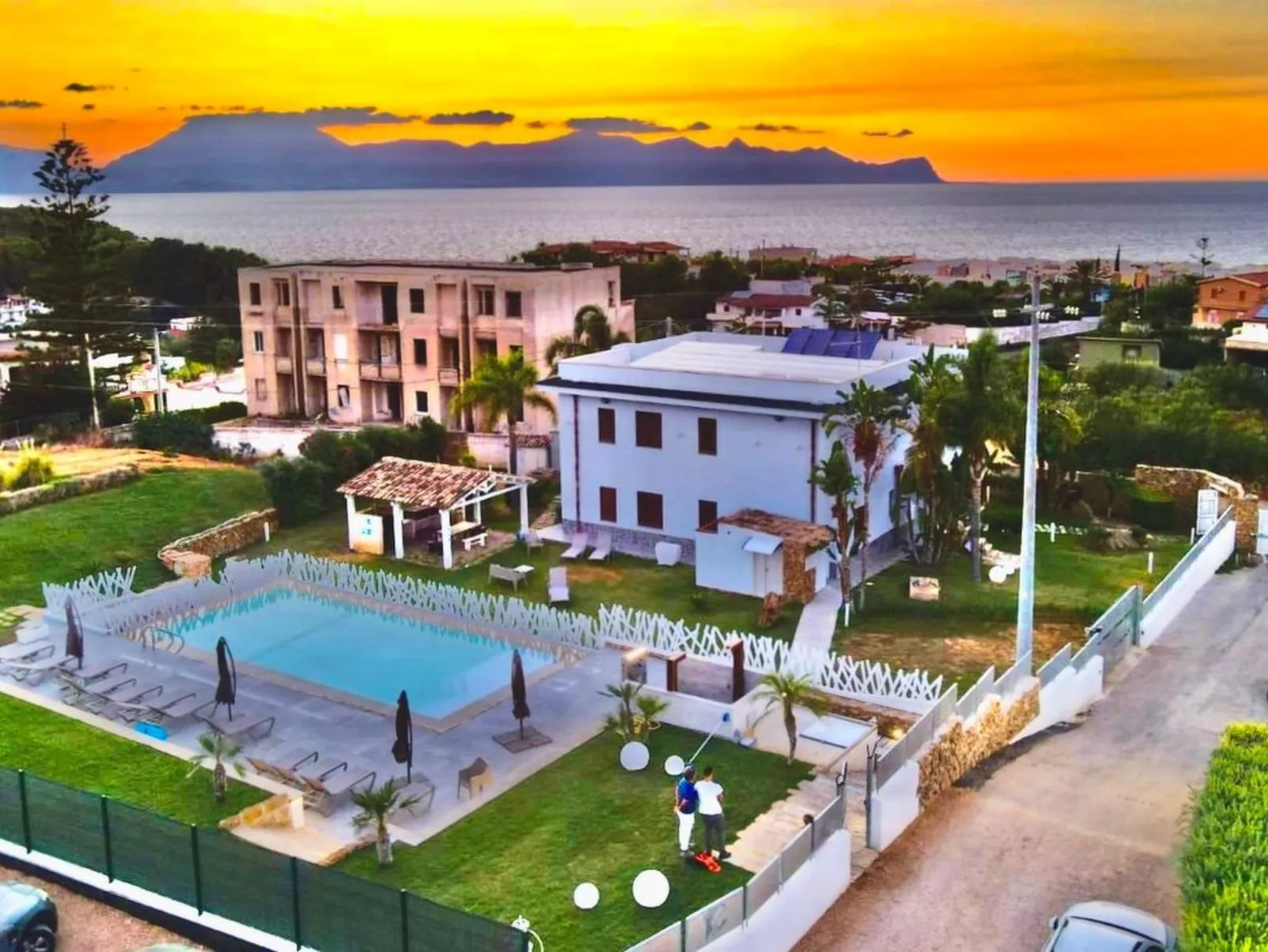 Wohnung Glicine mit Schwimmbad und Meerblick - Image-tags.info