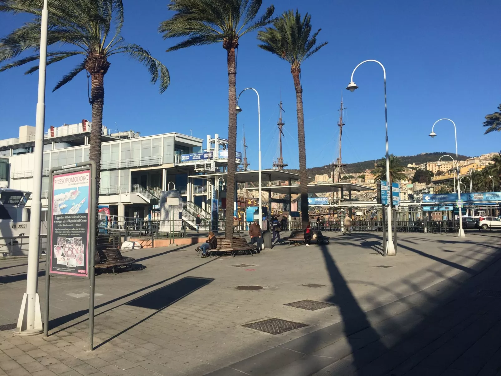 Dock of the Bay Genova, 2b 1b, 2 garage e balcone - Image-tags.info