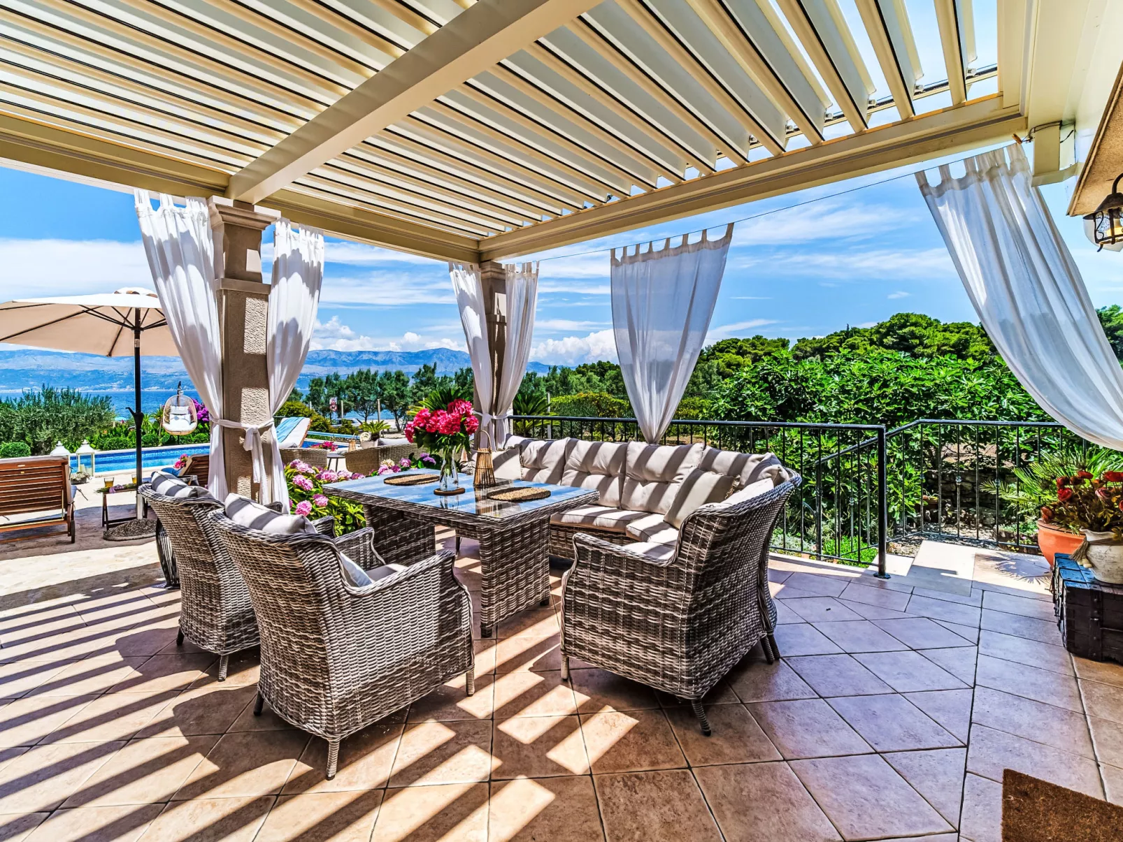 Villa Mutnik-Drinnen