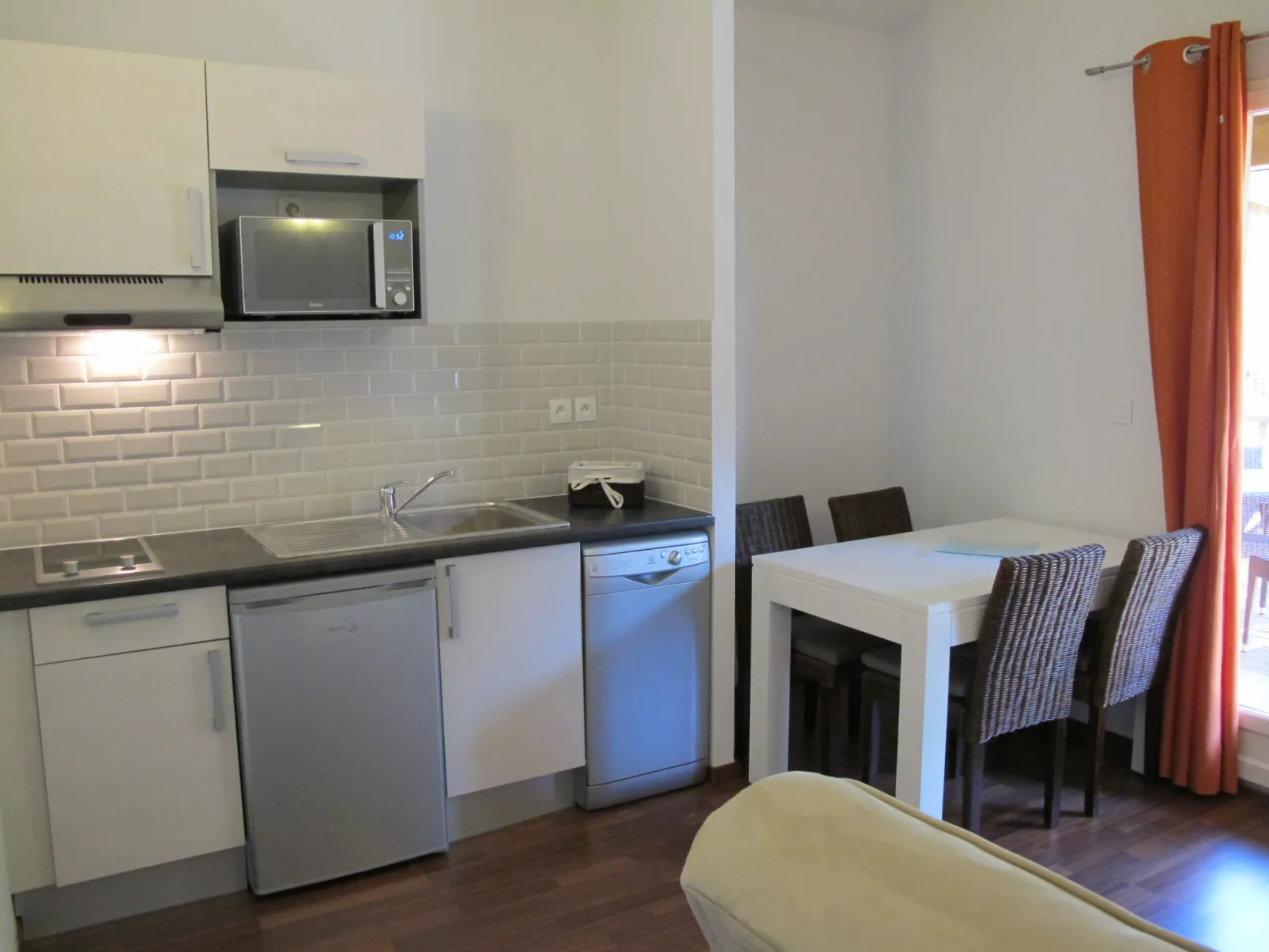 Les Rives du Lac-Drinnen