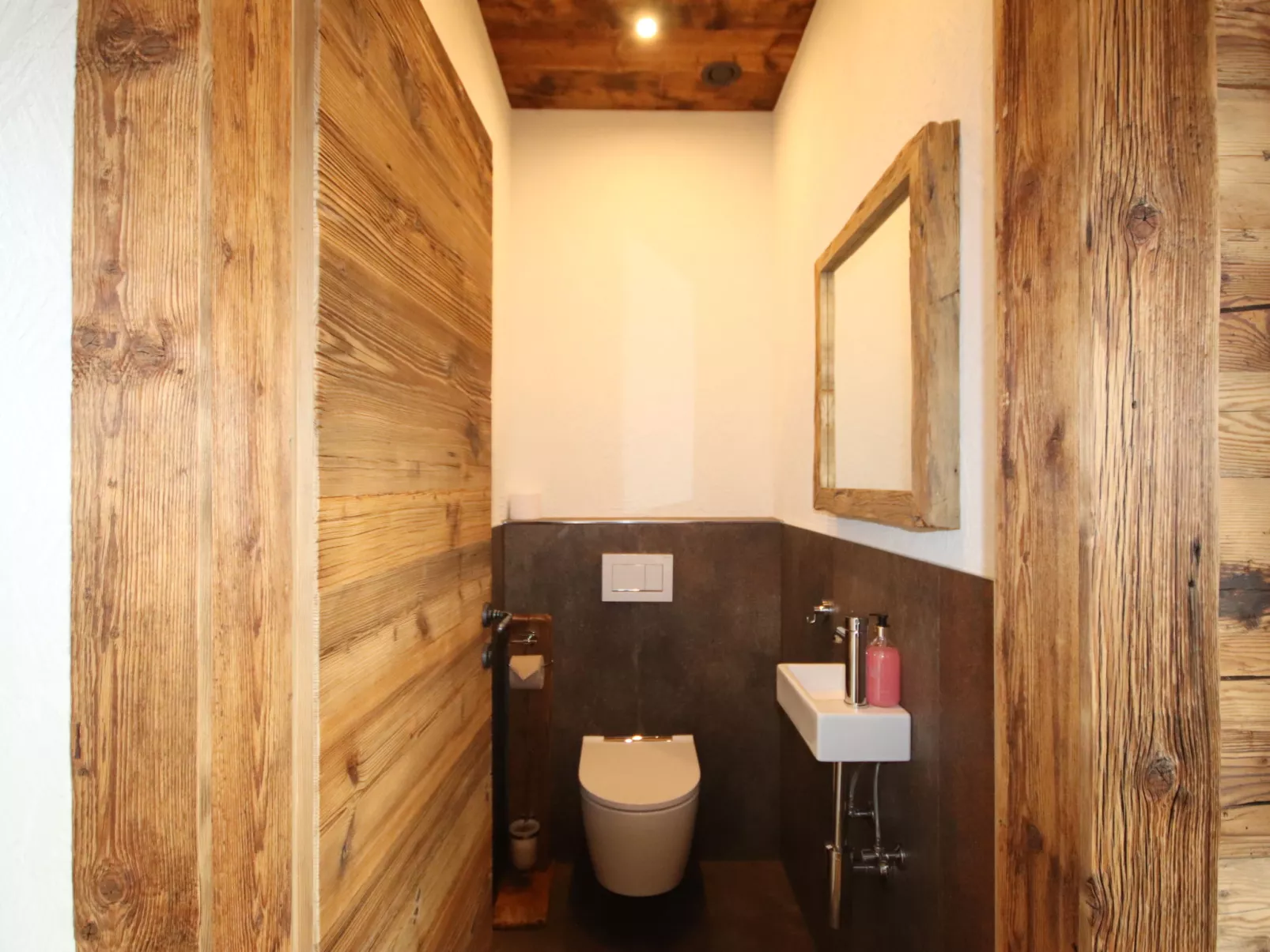 Chalet Ebenholz-Drinnen