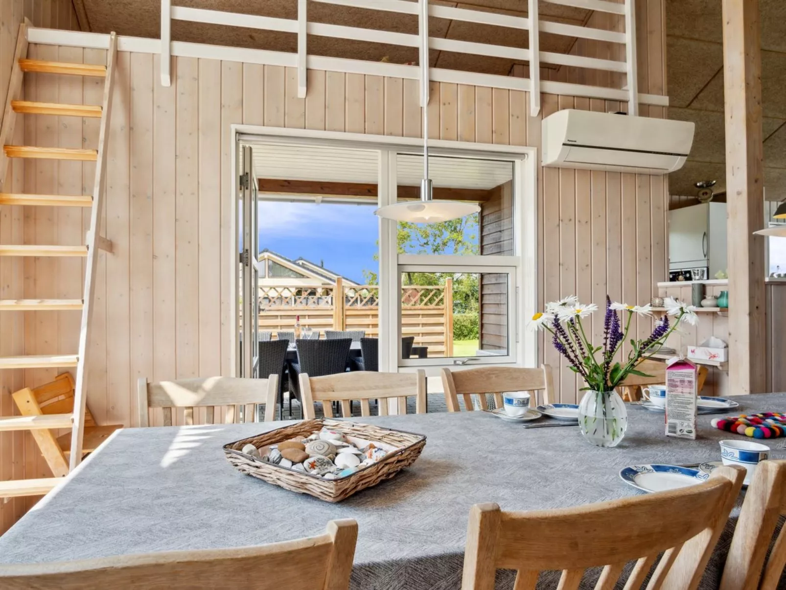 "Neno" - 100m from the sea-Drinnen