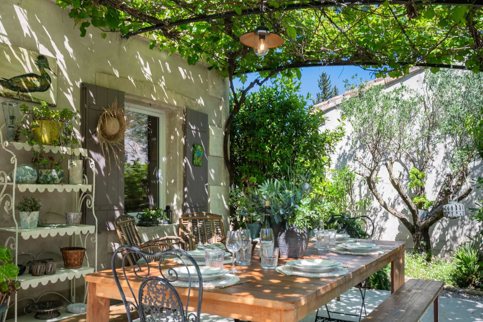 Mas authentique à Paradou Alpilles-Terrace balcony