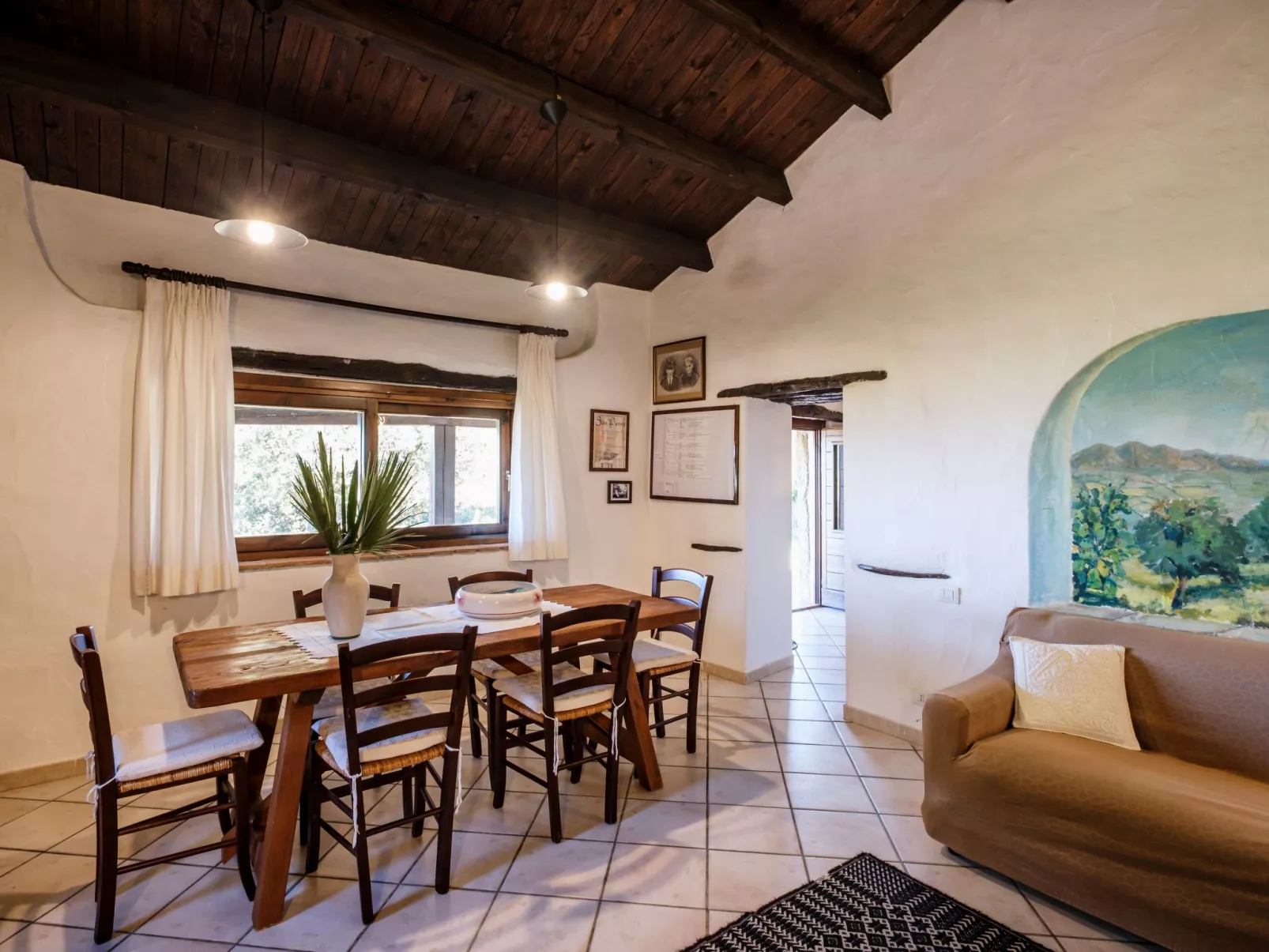 Altes gallurisches Bauernhaus mit Blick auf Olbia - Inside