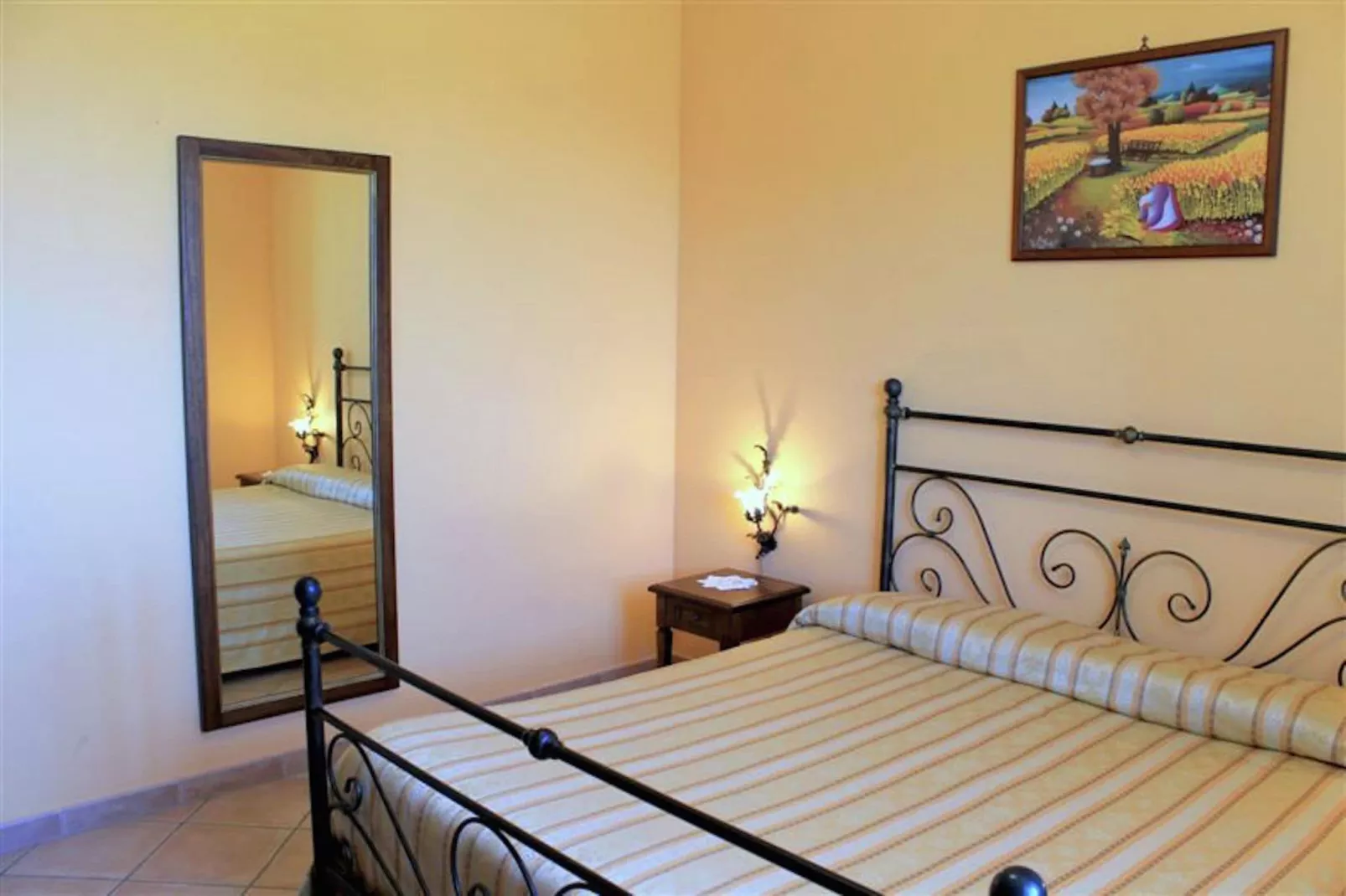 Arancio-Bedroom