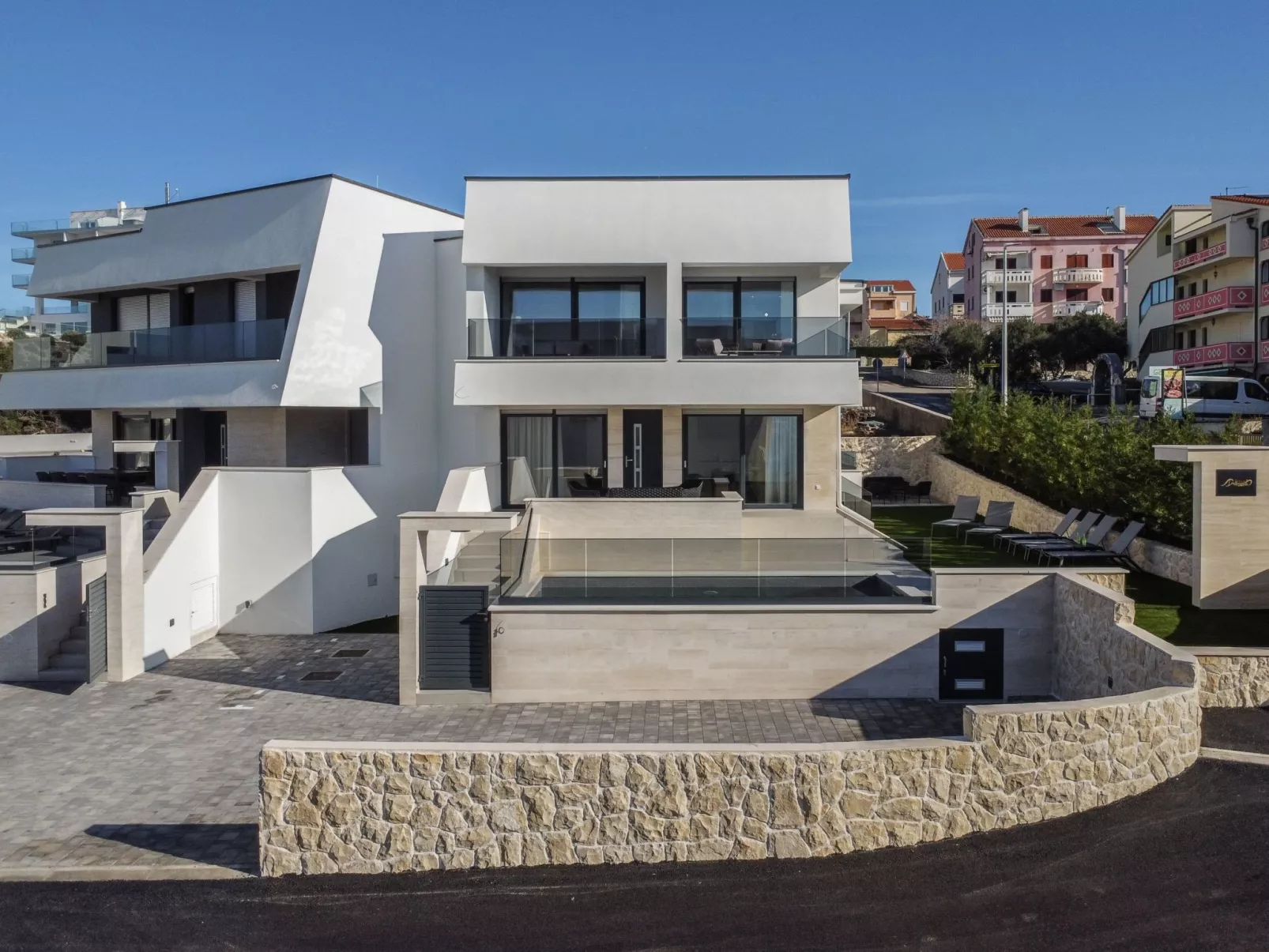 Luxusvilla Travera mit privatem Pool und Jacuzzi - Image-tags.info